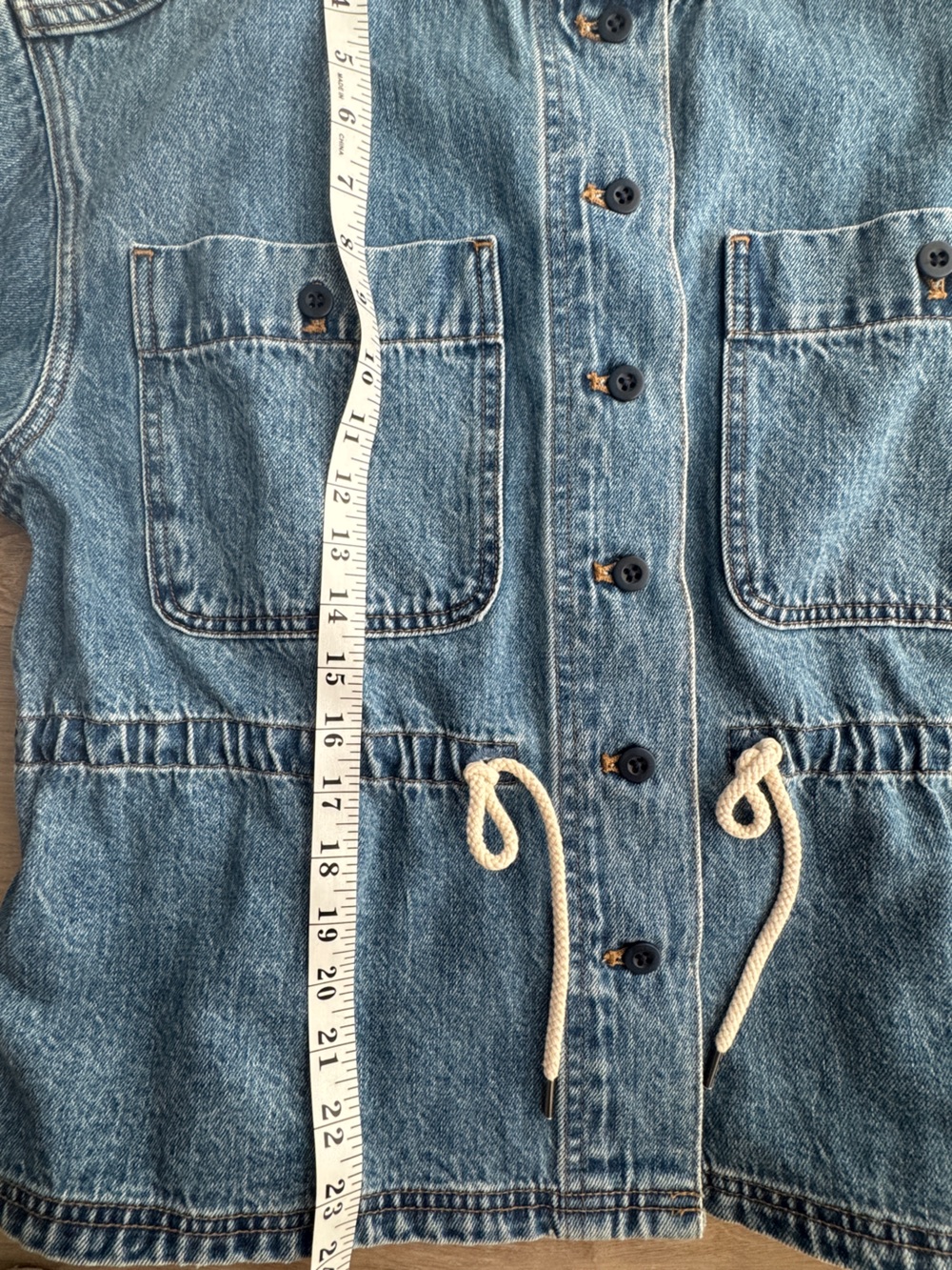 Madewell Denim Claremont Drawstring Jacket in Saybrook Wash Sz S - Picture 4 of 6